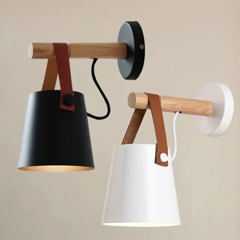 SkandiLeuchte | Holz-Eisen LED-Wandlampe