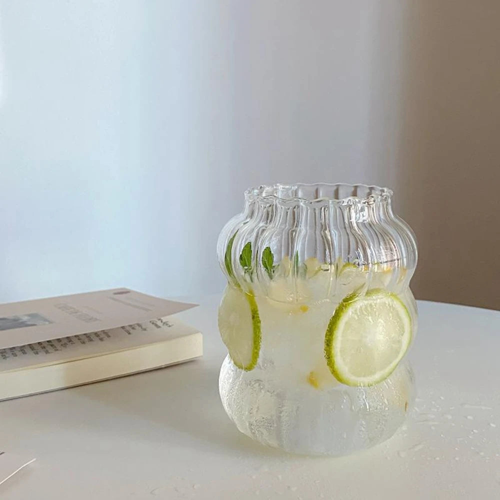 Kaffeetasse im Retro-Stil - Transparenter Becher