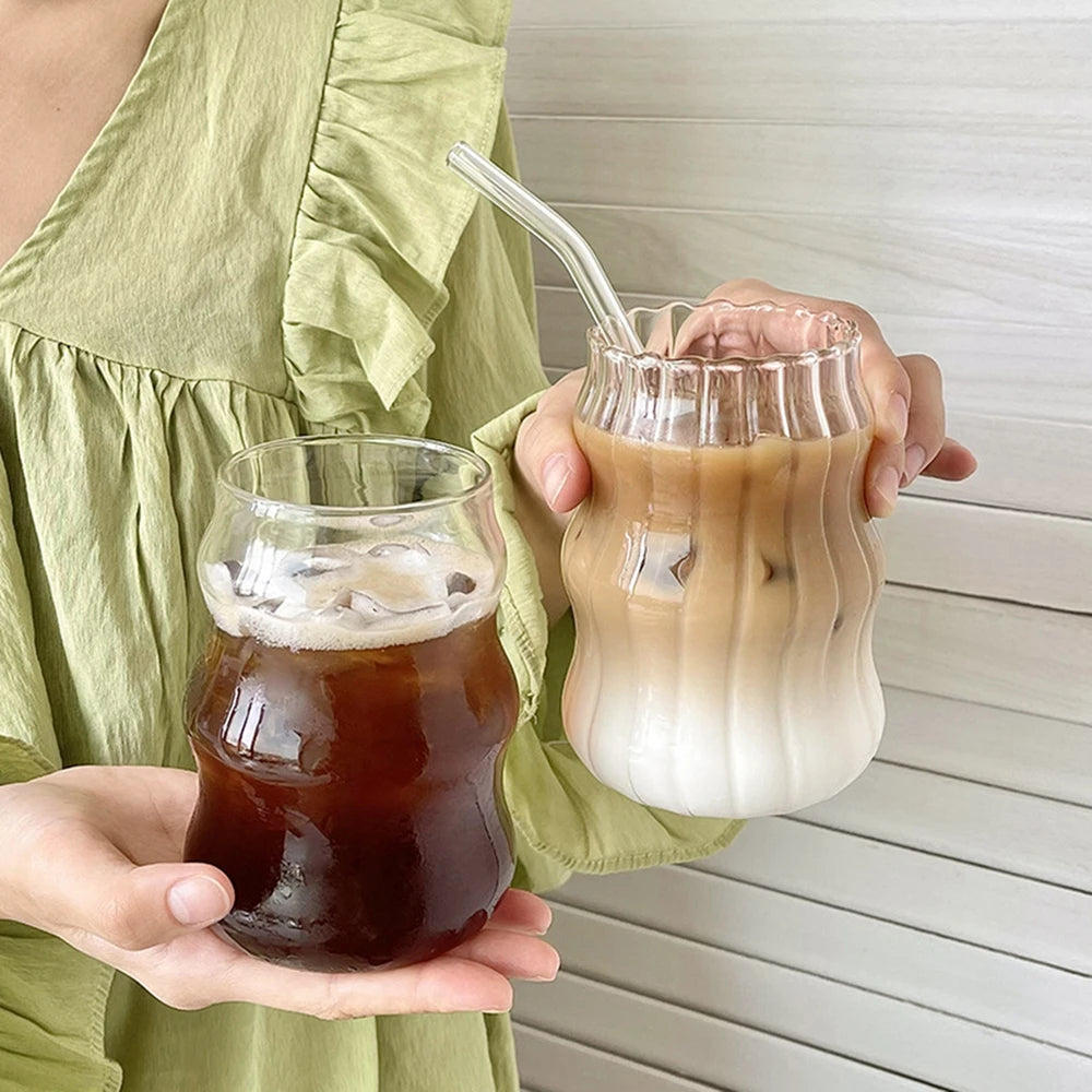Kaffeetasse im Retro-Stil - Transparenter Becher