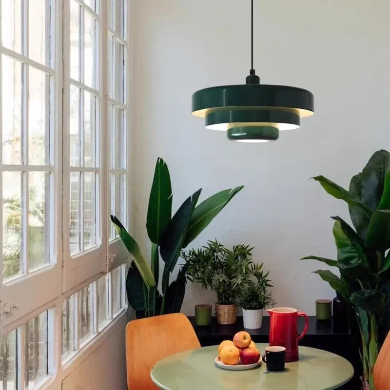 LuminaScandia NordicGlow - LED-Pendelleuchte: Macaron-Farbgebung aus Carbonstahl und Aluminium